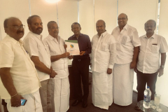 4-news-11-tamil-nadu-bus-operators-paid-10-lacs-6-feb-18