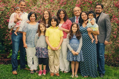 news-4-dr-xavier-roche-family-10-000